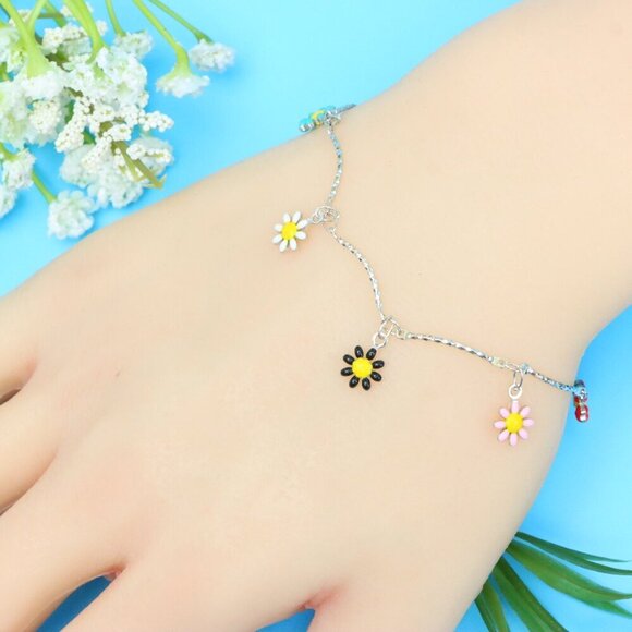 Chic & Stylish Bracelet – A Thoughtful Gift for Women and Girls, DYC1023 - Picture 7 of 8